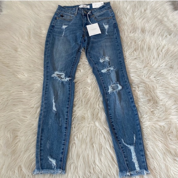 Kancan Mid Rise Distressed Skinny Ankle Jeans NWT - Picture 3 of 7